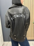 Кожаная куртка Vetements Артикул LUX-102972. Вид 3
