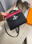 Сумка женская Kelly mini PHW, Chevre Hermes Артикул LUX-103593. Вид 2