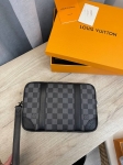 Борсетка  Louis Vuitton Артикул LUX-104252. Вид 1
