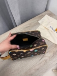 Косметичка Louis Vuitton Артикул LUX-104422. Вид 4