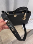 Сумка женская Christian Dior Артикул LUX-106302. Вид 2