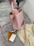 Сумка женская Capucines Louis Vuitton Артикул LUX-107219. Вид 5