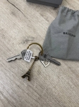 Брелок Balenciaga Артикул LUX-107372. Вид 3
