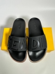 Шлепанцы Fendi Артикул LUX-107438. Вид 1