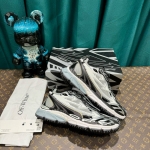 Кроссовки Off-White™ Артикул LUX-108362. Вид 2