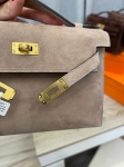 Сумка женская  Kelly Pochette, GHW Hermes Артикул LUX-108388. Вид 6