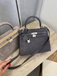 Сумка женская Kelly, 25 PHW Hermes Артикул LUX-108405. Вид 1