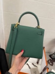 Сумка женская  Kelly ,25, GHW Hermes Артикул LUX-108712. Вид 6