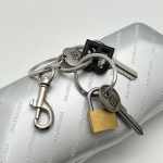 Брелок Balenciaga Артикул LUX-109876. Вид 1