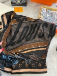 Платок 140*140 Louis Vuitton Артикул LUX-110139. Вид 3