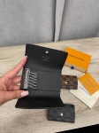 Ключница  Louis Vuitton Артикул LUX-110528. Вид 3