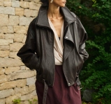 Кожаная куртка Yves Saint Laurent Артикул LUX-111043. Вид 3