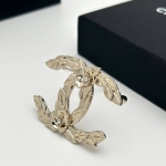 Брошь Chanel Артикул LUX-111631. Вид 2