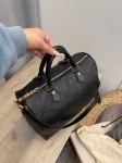 Сумка женская Louis Vuitton Артикул LUX-111747. Вид 4
