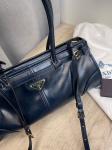 Сумка женская  Prada Артикул LUX-111763. Вид 2