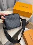 Сумка мужская Louis Vuitton Артикул LUX-112528. Вид 6