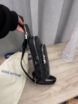 Сумка-слинг  Louis Vuitton Артикул LUX-113049. Вид 6