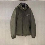 Двусторонняя куртка  Prada Артикул LUX-113101. Вид 1