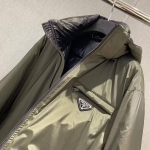 Двусторонняя куртка  Prada Артикул LUX-113101. Вид 2