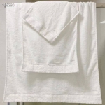 Комплект из трёх полотенец Christian Dior Артикул LUX-113382. Вид 3