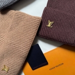 Шапка  Louis Vuitton Артикул LUX-113665. Вид 2