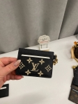 Картхолдер Louis Vuitton Артикул LUX-114035. Вид 3