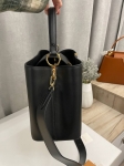  Сумка женская  Capucines  Louis Vuitton Артикул LUX-114386. Вид 4