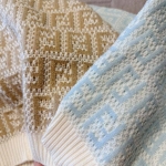 Свитер  Fendi Артикул LUX-114551. Вид 3