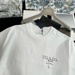 Футболка женская Prada Артикул LUX-114576. Вид 3