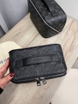 Несессер  Louis Vuitton Артикул LUX-115527. Вид 2