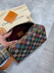 Косметичка  Louis Vuitton Артикул LUX-116876. Вид 3