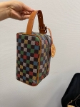 Косметичка  Louis Vuitton Артикул LUX-116876. Вид 4