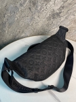 Поясная сумка  Louis Vuitton Артикул LUX-117102. Вид 4