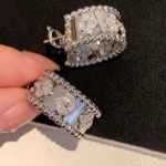 Серьги-кольца Van Cleef Артикул LUX-118980. Вид 1