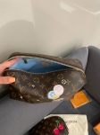 Косметичка Louis Vuitton Артикул LUX-120780. Вид 4