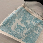 Костюм женский Christian Dior Артикул LUX-121125. Вид 3