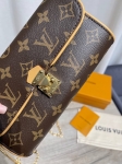 Сумка женская Louis Vuitton Артикул LUX-122942. Вид 4