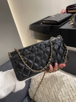 Сумка женская Chanel Артикул LUX-123347. Вид 3