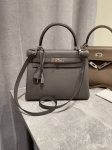 Сумка женская Kelly 28, Togo, РHW Hermes Артикул LUX-124193. Вид 1