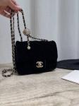 Сумка женская Chanel Артикул LUX-124372. Вид 2
