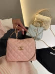 Сумка женская Chanel Артикул LUX-124437. Вид 1