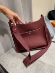 Сумка женская Evelyne 29 cm Clemence leather Hermes Артикул LUX-125420. Вид 4
