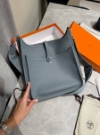 Сумка женская Evelyne 29 cm Clemence leather Hermes Артикул LUX-125419. Вид 5