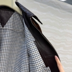 Замшевый бомбер Bottega Veneta Артикул LUX-129319. Вид 4