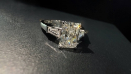 Кольцо Graff Артикул LUX-131241. Вид 2