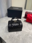 Сумочка-шкатулка Chanel Артикул LUX-130878. Вид 5