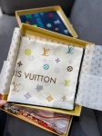 Платок Louis Vuitton Артикул LUX-131043. Вид 1
