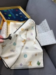 Платок Louis Vuitton Артикул LUX-131043. Вид 3