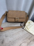 Сумка женская Fendi Артикул LUX-131100. Вид 2