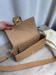 Сумка женская Fendi Артикул LUX-131100. Вид 3